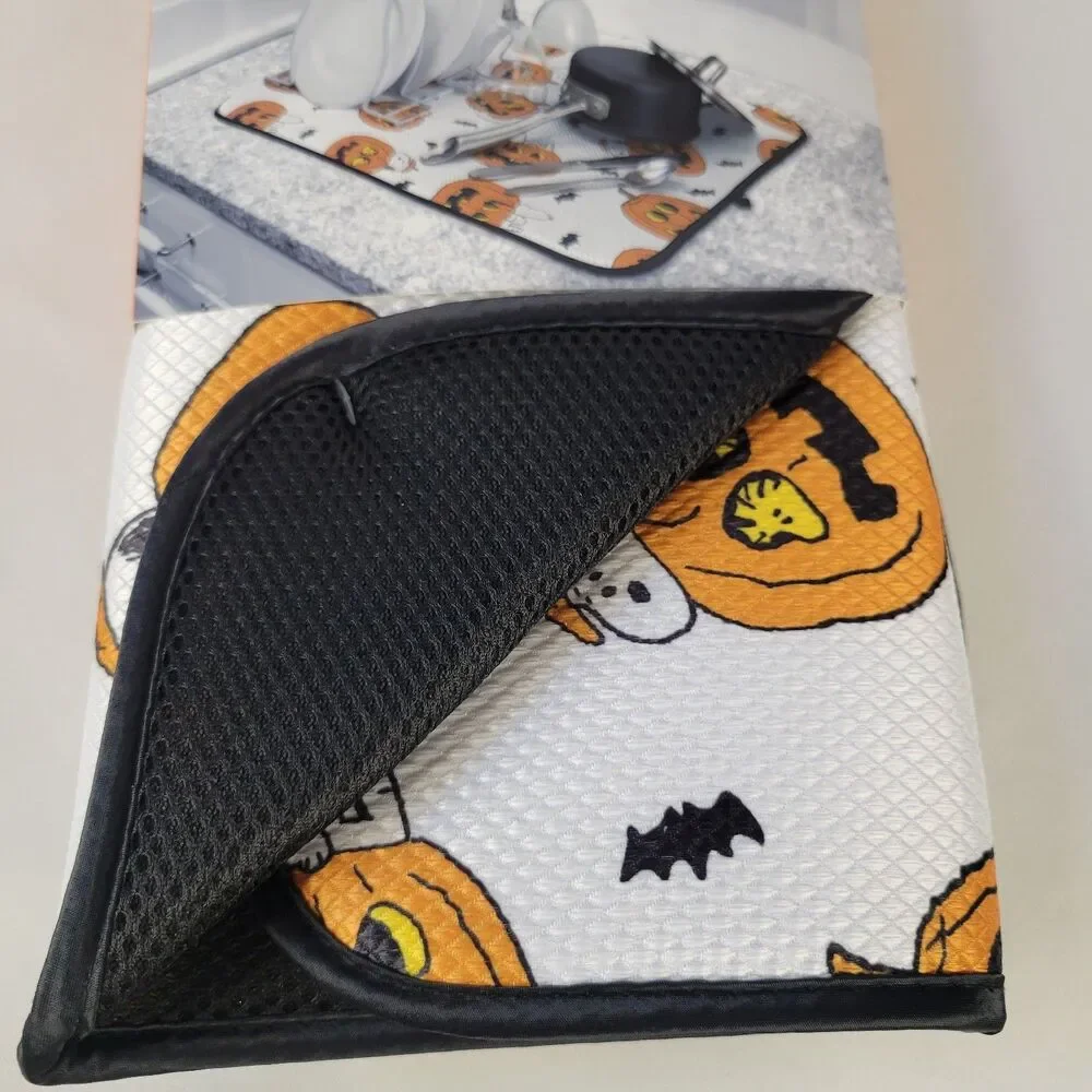 2pk Peanuts Snoopy Dish Drying Mats 16”x18” Halloween Jack-O-Lanterns Bats White